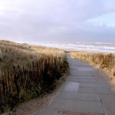 アパート In Near *